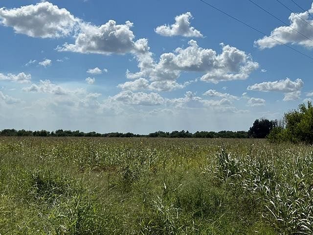 Land for Sale in Bayview, Texas