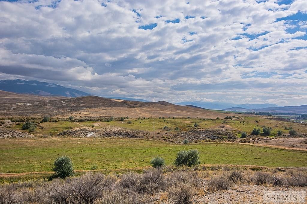 357 Acres of Land with Home for Sale in Salmon, Idaho