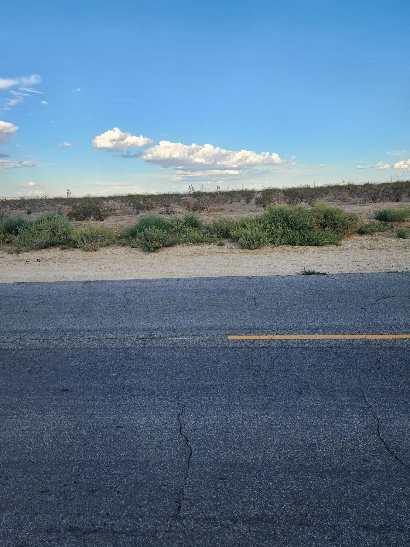 1 Acre of Land for Sale in Littlerock, California