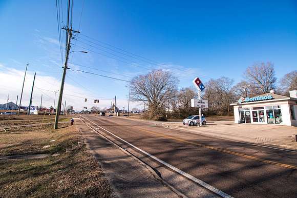 1.38 Acres of Commercial Land for Sale in Henderson, Tennessee