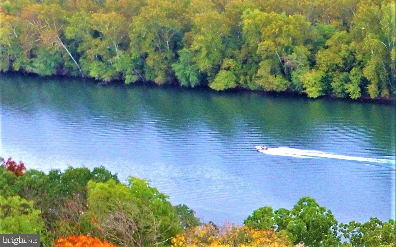 3.79 Acres of Residential Land for Sale in Shepherdstown, West Virginia