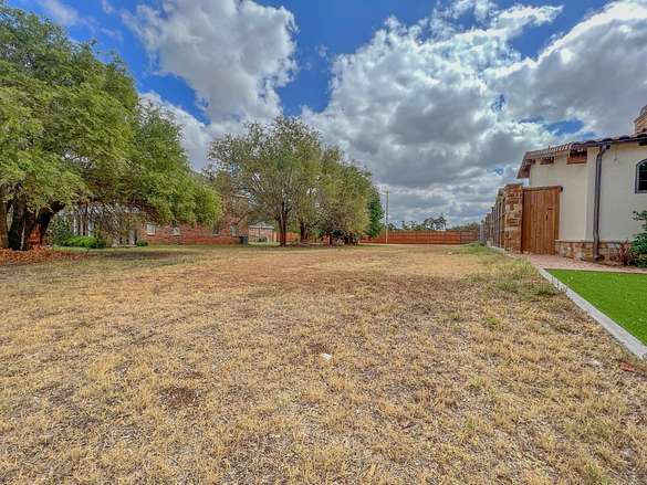 0.261 Acres of Land for Sale in Lubbock, Texas