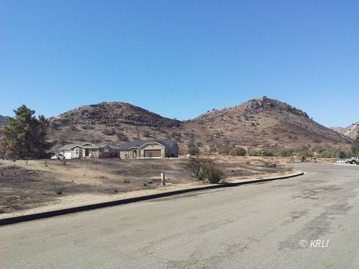 0.33 Acres of Residential Land for Sale in Lake Isabella, California