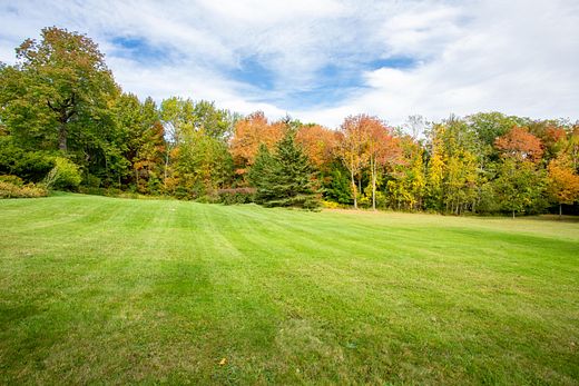 2.5 Acres of Residential Land for Sale in Camden, Maine