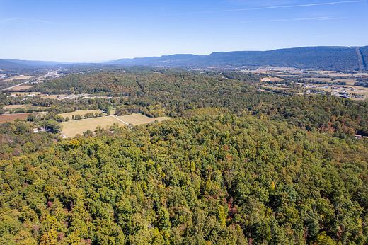 293 Acres of Agricultural Land for Sale in Dunlap, Tennessee