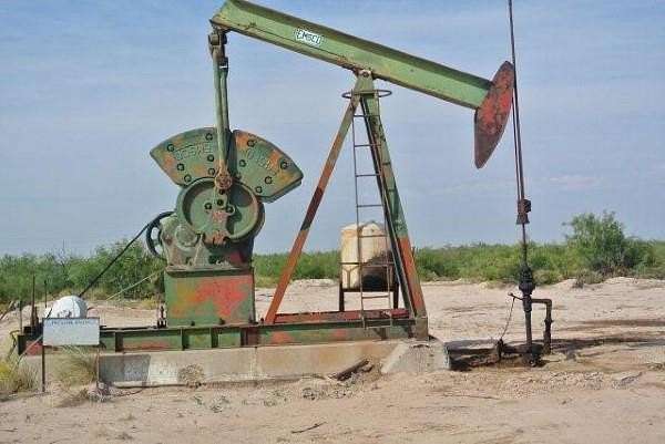 160 Acres of Land for Sale in Imperial, Texas