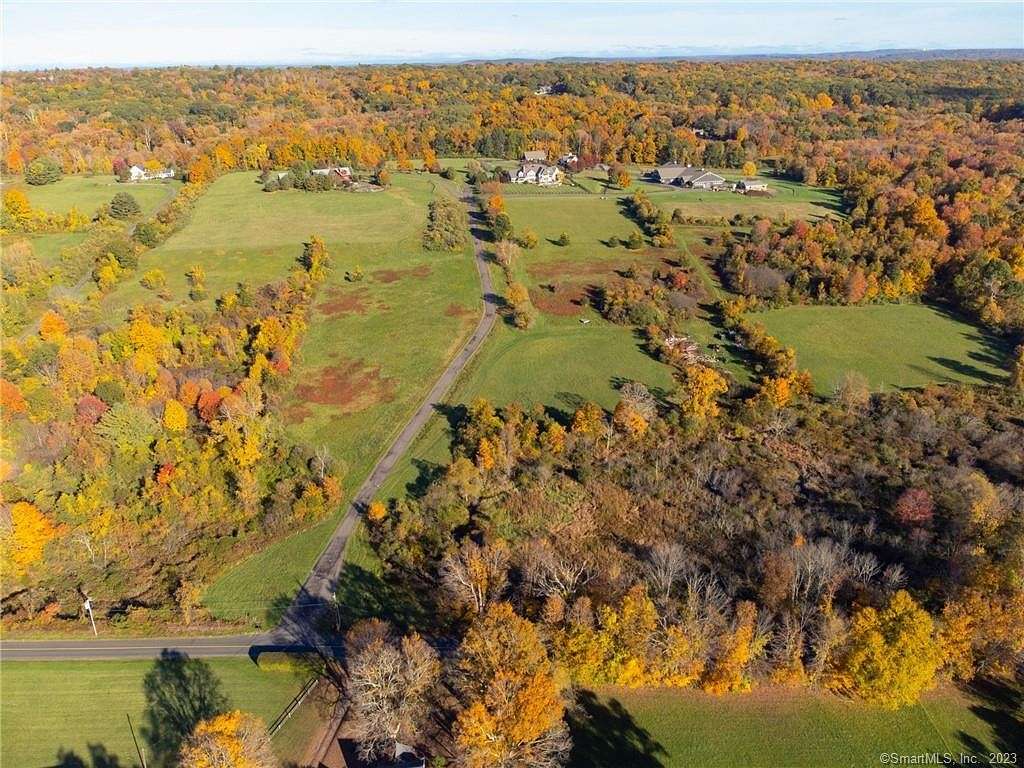 10 Acres of Residential Land for Sale in Roxbury, Connecticut