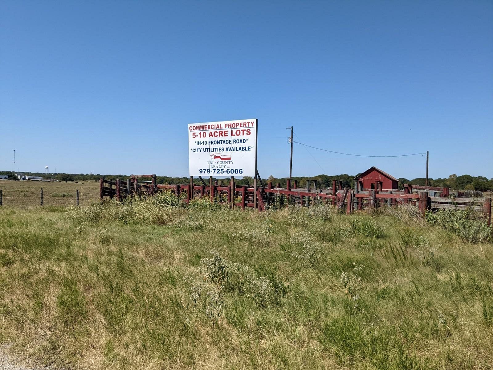 10 Acres of Land for Sale in Weimar, Texas
