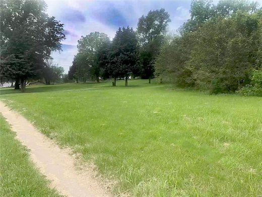 4.7 Acres of Residential Land for Sale in Florissant, Missouri