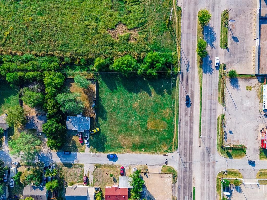0.55 Acres of Commercial Land for Sale in Balch Springs, Texas