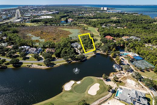 1.5 Acres of Residential Land for Sale in Destin, Florida