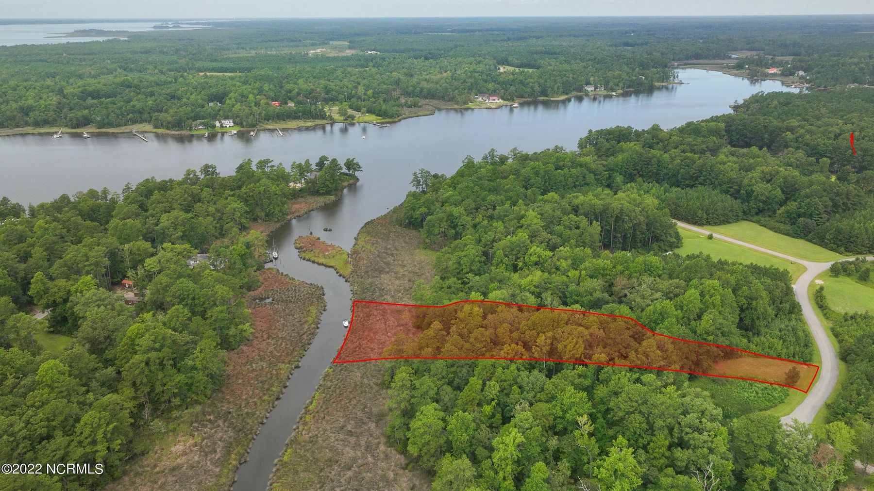 1.7 Acres of Residential Land for Sale in Arapahoe, North Carolina