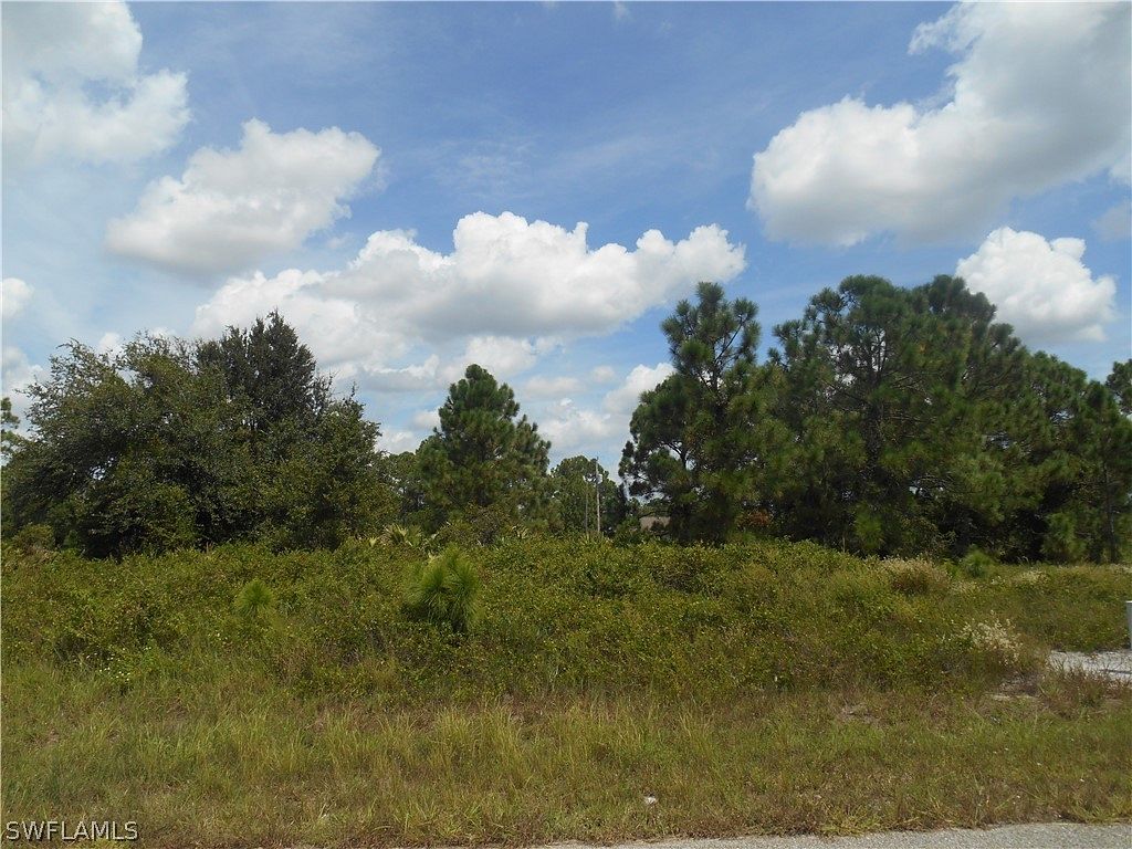 0.232 Acres of Residential Land for Sale in Lehigh Acres, Florida