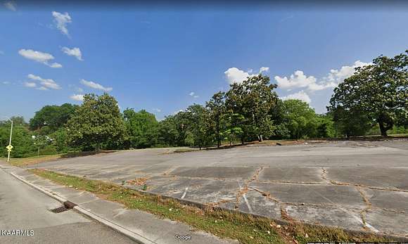 0.27 Acres of Mixed-Use Land for Sale in Maryville, Tennessee