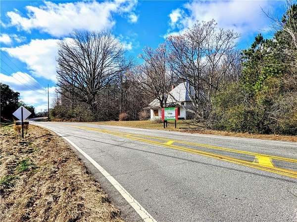 0.77 Acres of Commercial Land for Sale in Suwanee, Georgia