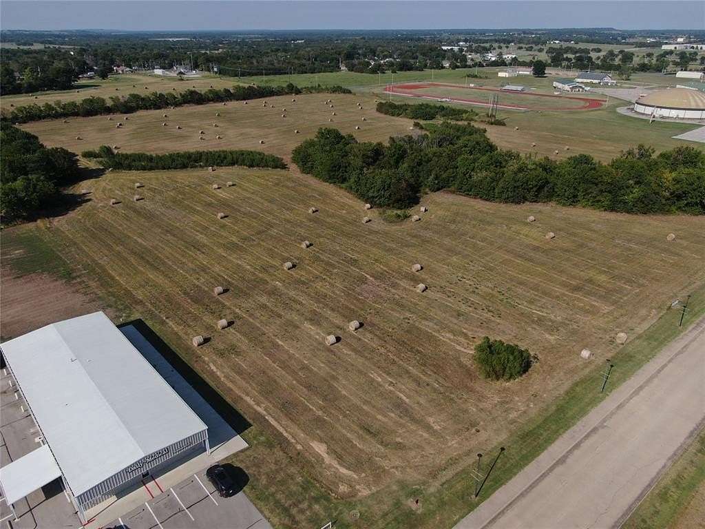 14.7 Acres of Land for Sale in Okemah, Oklahoma