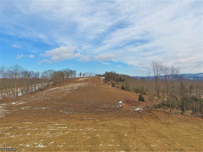 20 Acres of Land for Sale in Wantage Township, New Jersey