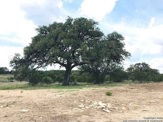 5.2 Acres of Residential Land for Sale in Pipe Creek, Texas