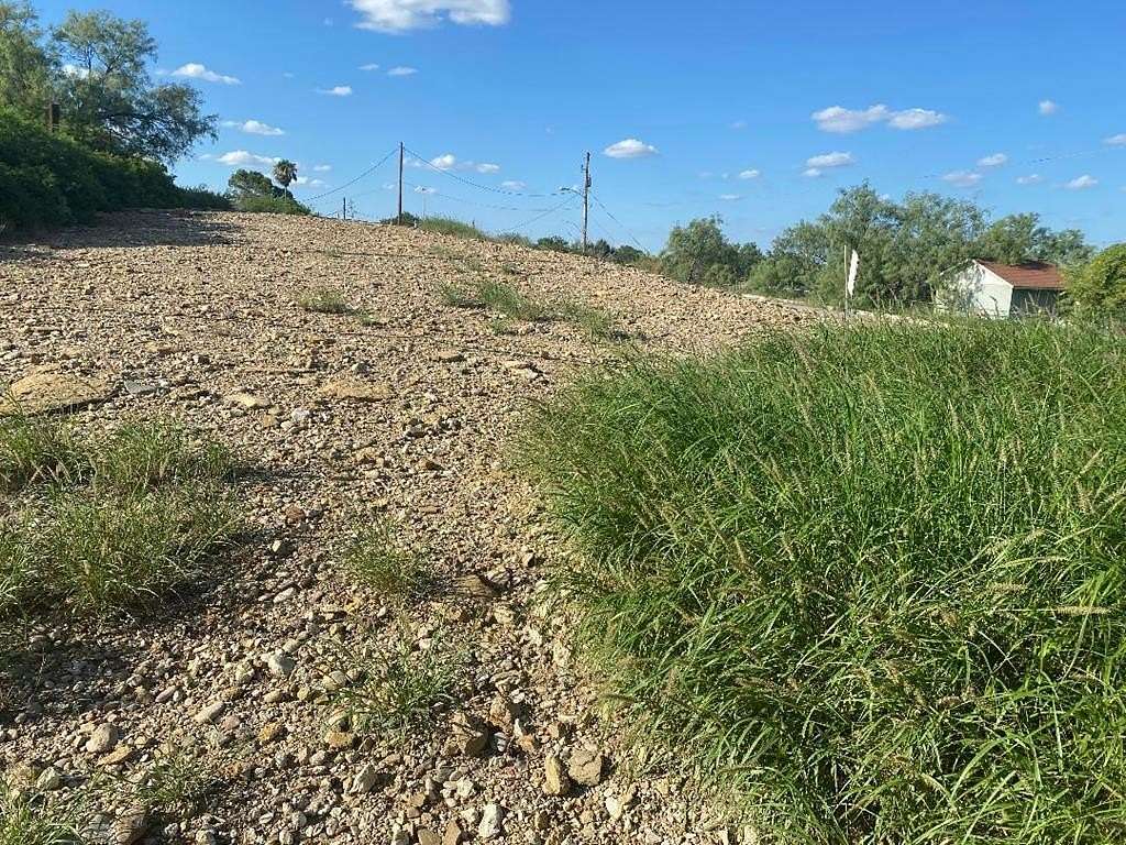 0.3 Acres of Residential Land for Sale in Eagle Pass, Texas