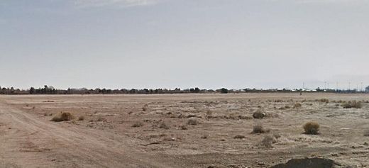 10.1 Acres of Land for Sale in Lancaster, California