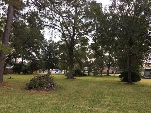 1.1 Acres of Commercial Land for Sale in Lake Charles, Louisiana