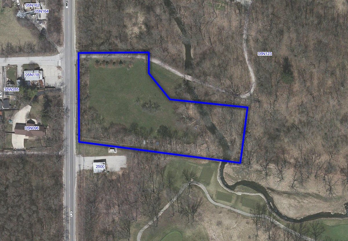 2.4 Acres of Residential Land for Sale in St Charles, Illinois