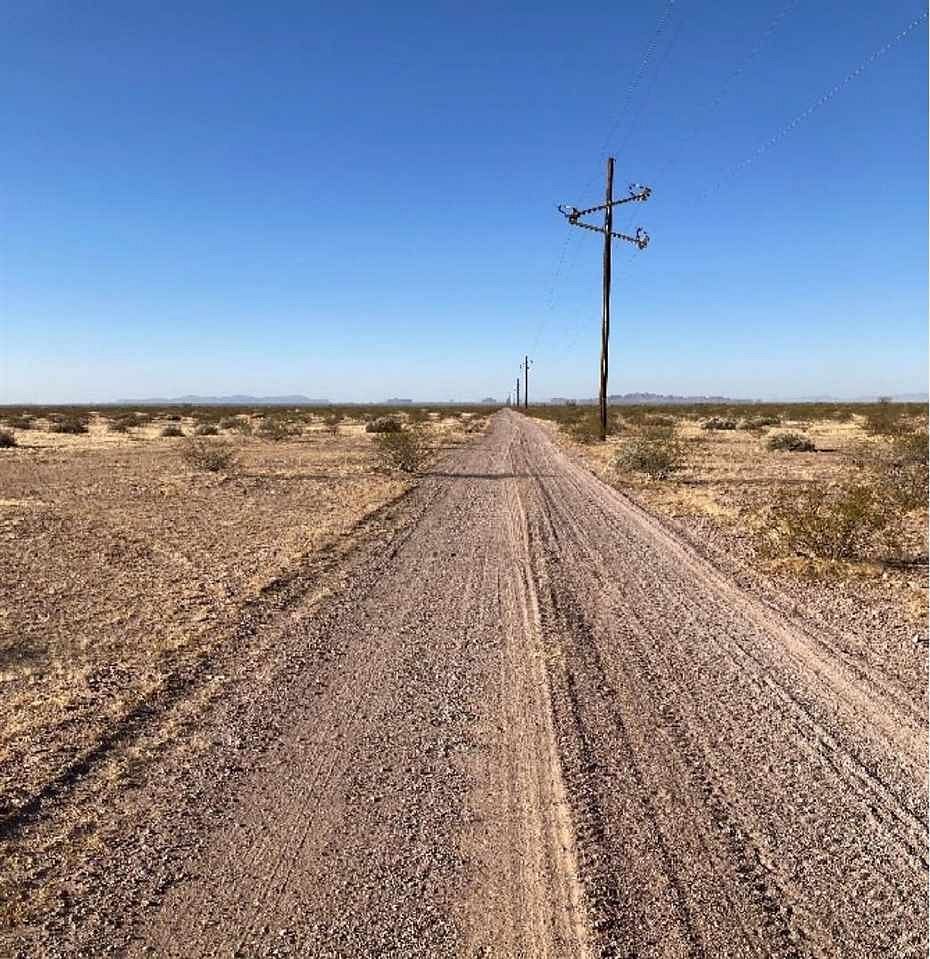 320 Acres of Land for Sale in Dateland, Arizona