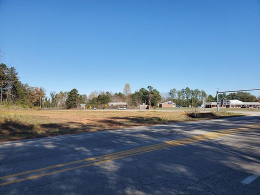 1.1 Acres of Commercial Land for Sale in Farmville, Virginia