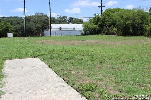 0.81 Acres of Commercial Land for Sale in San Antonio, Texas