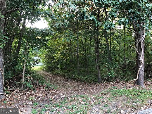 0.25 Acres of Land for Sale in Aquasco, Maryland