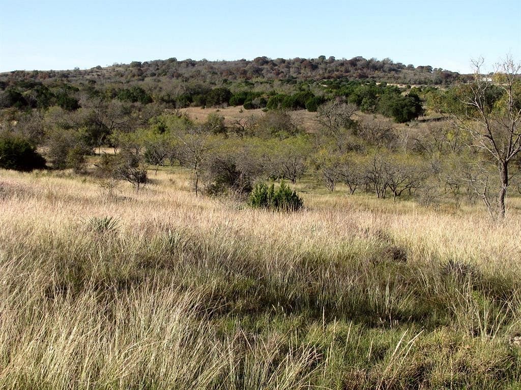 88 Acres of Recreational Land & Farm for Sale in Hamilton, Texas