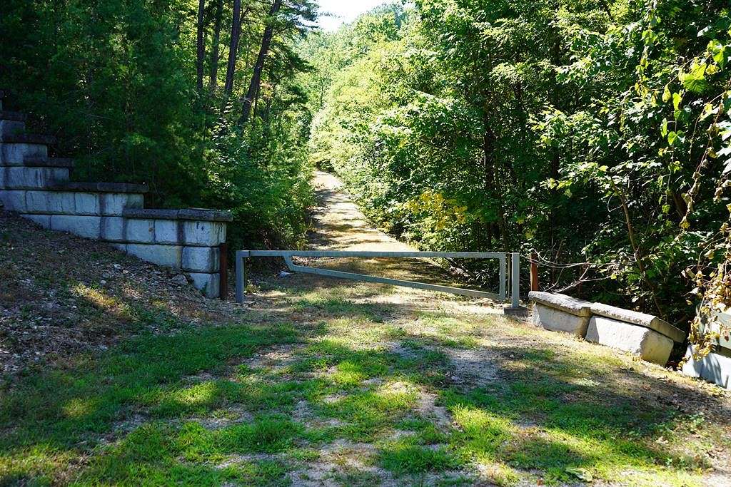 10 Acres of Land for Sale in Sevierville, Tennessee