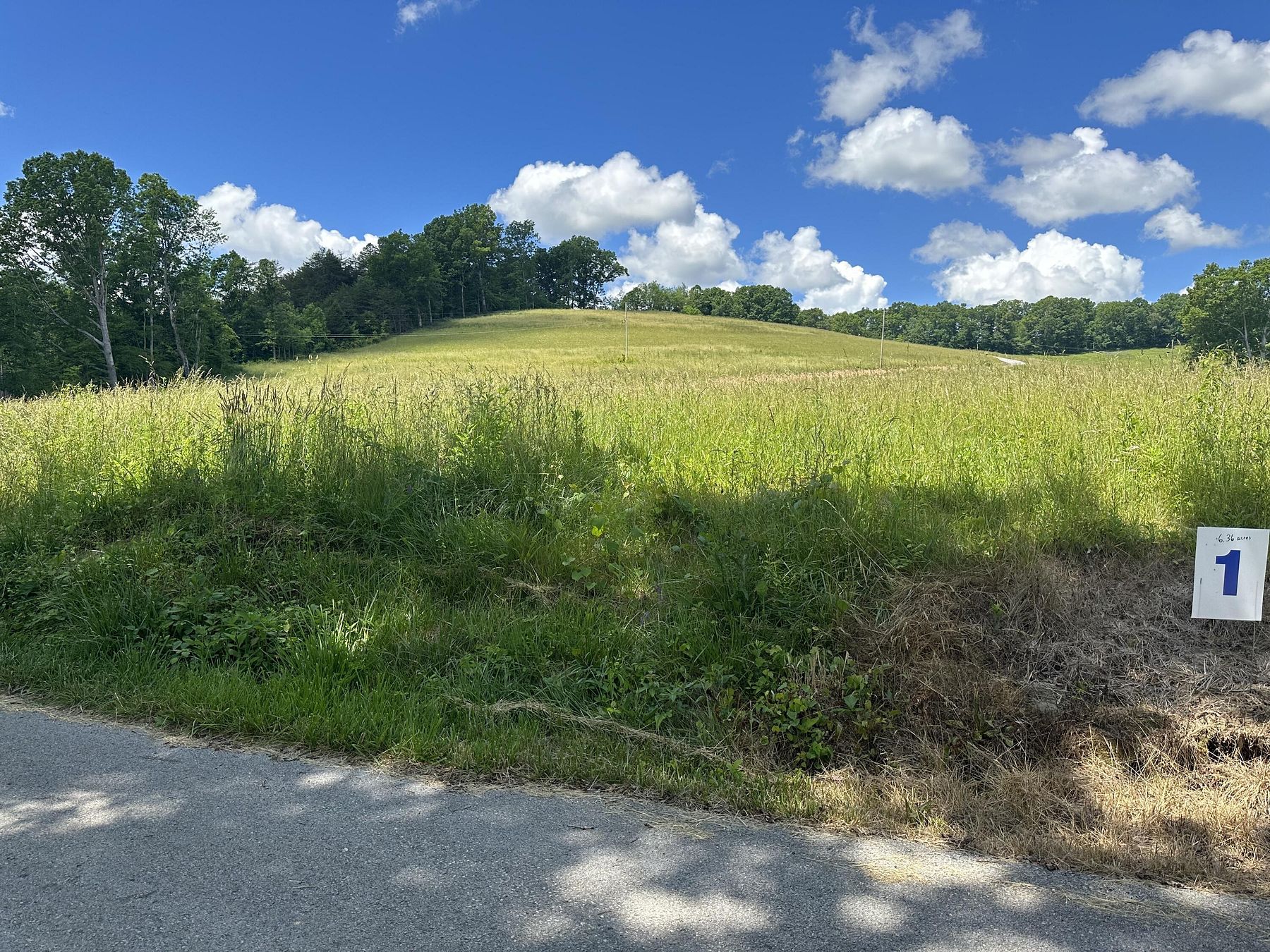 6.4 Acres of Land for Sale in East Bernstadt, Kentucky