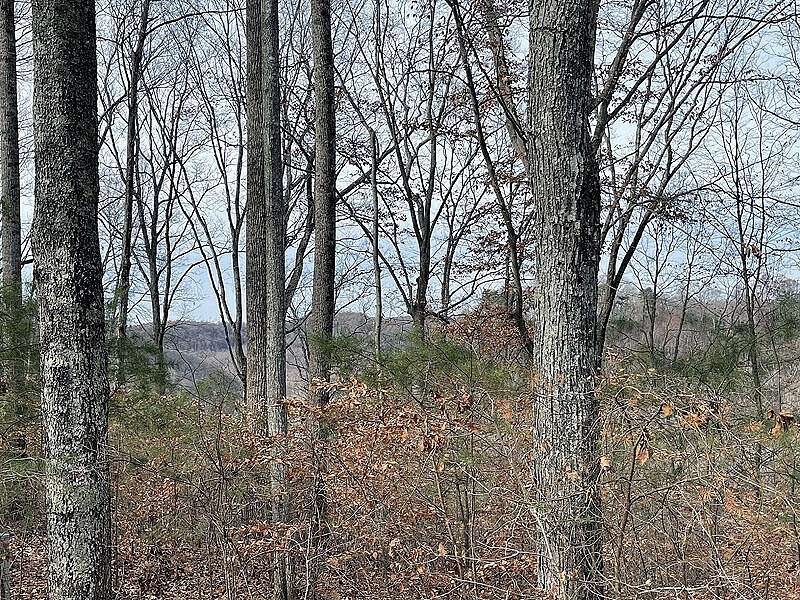 0.89 Acres of Land for Sale in Russell Springs, Kentucky