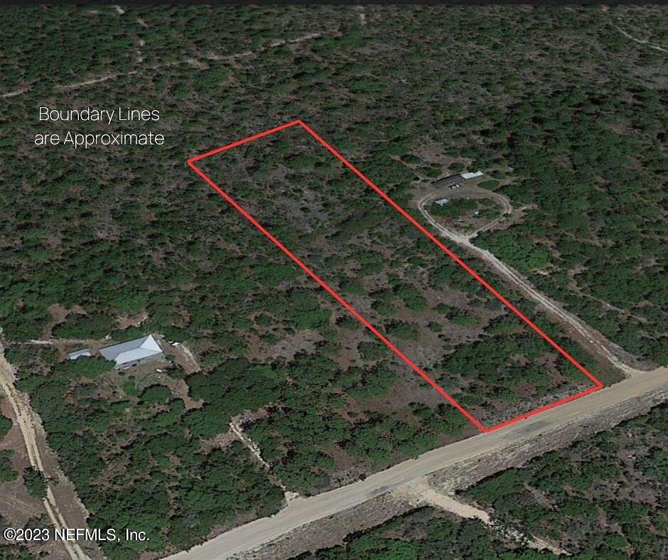 2.6 Acres of Residential Land for Sale in Interlachen, Florida