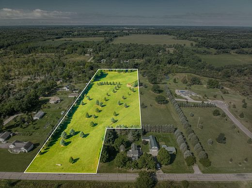 10 Acres of Residential Land for Sale in Concord, Michigan