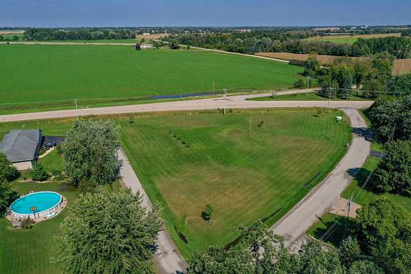 0.73 Acres of Residential Land for Sale in Oshkosh, Wisconsin