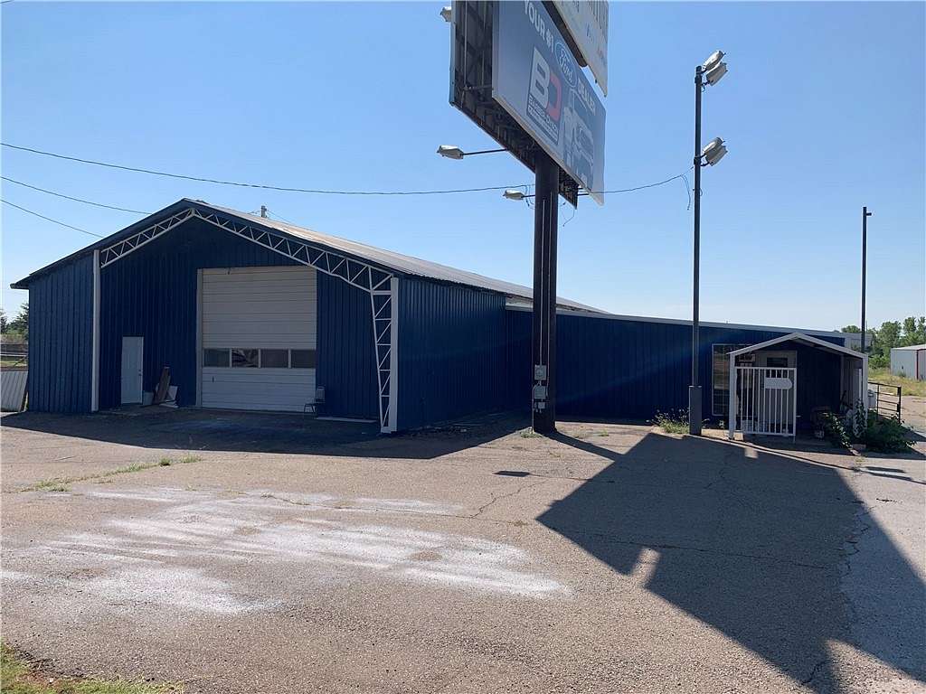 1.4 Acres of Commercial Land for Sale in Elk City, Oklahoma