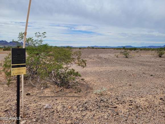 2.36 Acres of Residential Land for Sale in Tonopah, Arizona