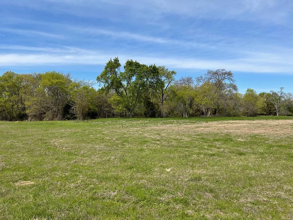 5.9 Acres of Residential Land for Sale in Brownsboro, Texas