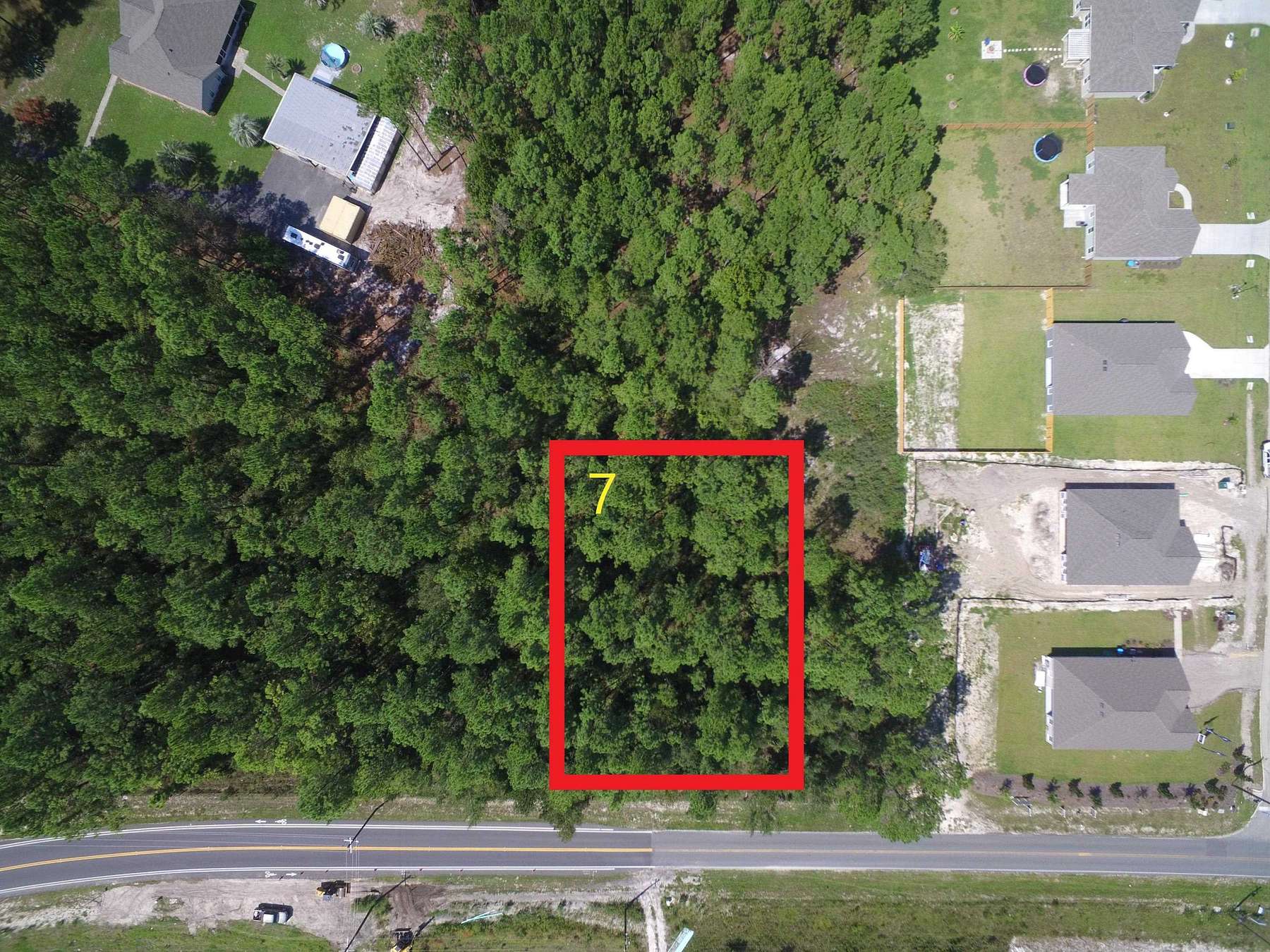0.75 Acres of Land for Sale in Crawfordville, Florida