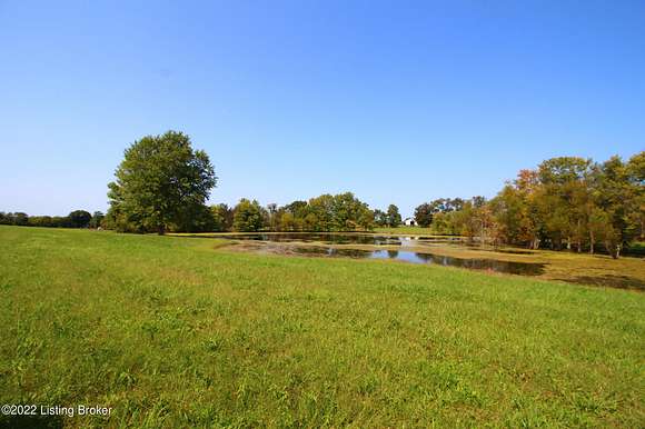 33.5 Acres of Agricultural Land for Sale in Shelbyville, Kentucky