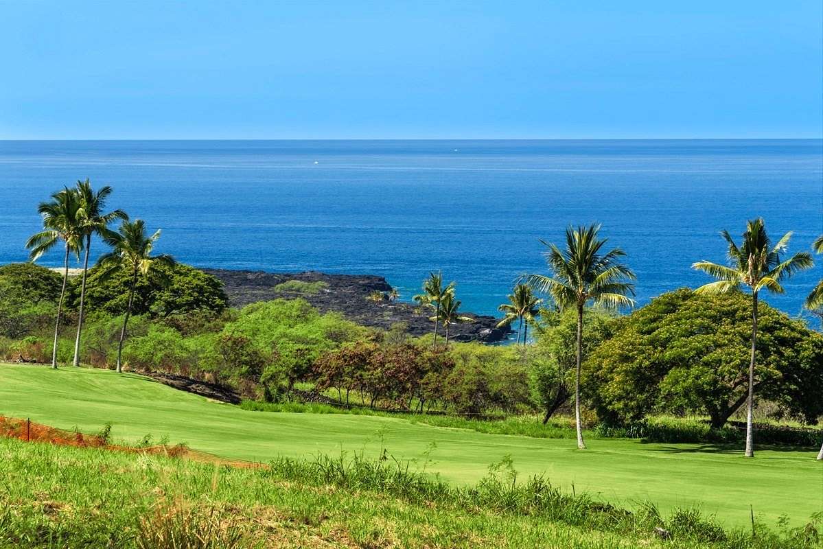 1.2 Acres of Residential Land for Sale in Kealakekua, Hawaii