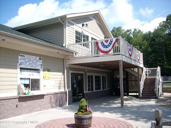 0.47 Acres of Residential Land for Sale in Gouldsboro, Pennsylvania