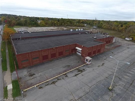 15.5 Acres of Improved Commercial Land for Sale in Niles, Ohio