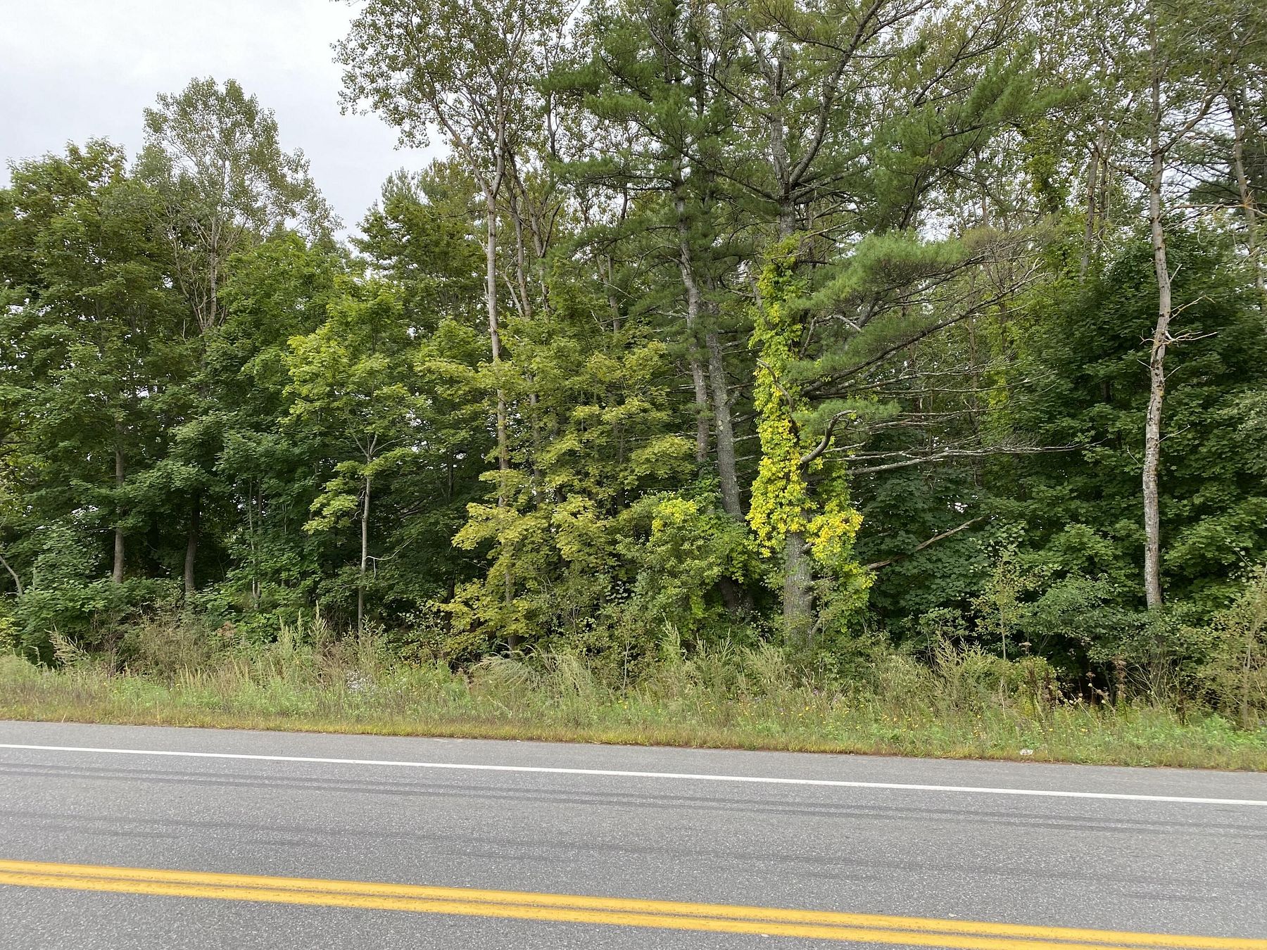 4 Acres of Land for Sale in Thomaston, Maine