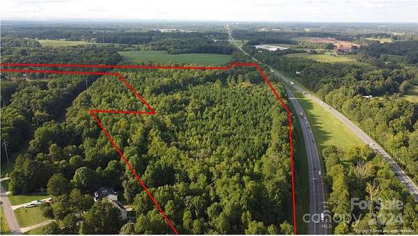 32.5 Acres of Land for Sale in Troutman, North Carolina