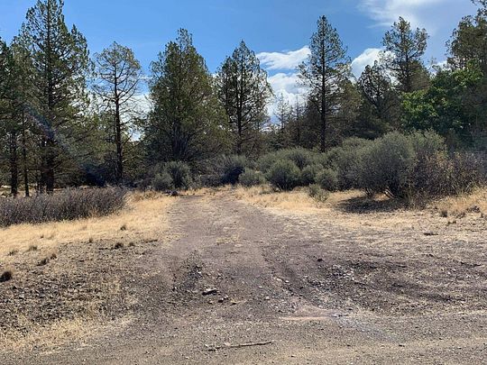 2.8 Acres of Land for Sale in Hornbrook, California
