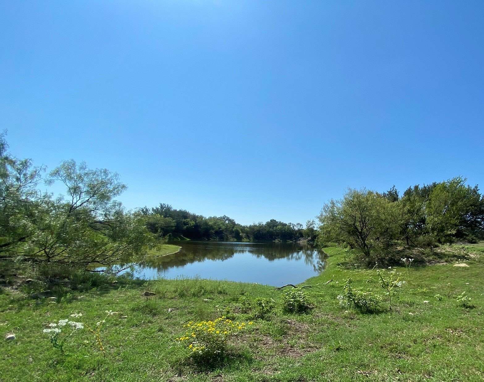 25 Acres of Land for Sale in Goldthwaite, Texas