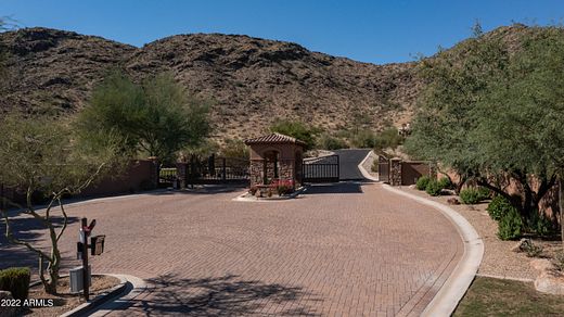 0.7 Acres of Residential Land for Sale in Phoenix, Arizona
